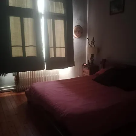 Au Coeur Du Mans Chambre Sdb Et Toilettes Privees Bed & Breakfast